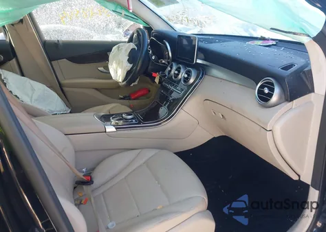 2019 Mercedes-Benz Glc 300 4Matic из США, поврежденный, VIN WDC0G4KB1KV135893